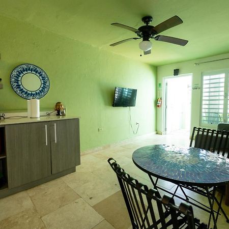 La Esmeralda Pr San Juan Extérieur photo