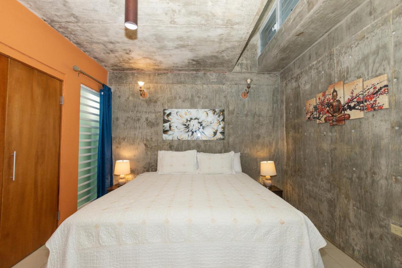 La Esmeralda Pr San Juan Extérieur photo