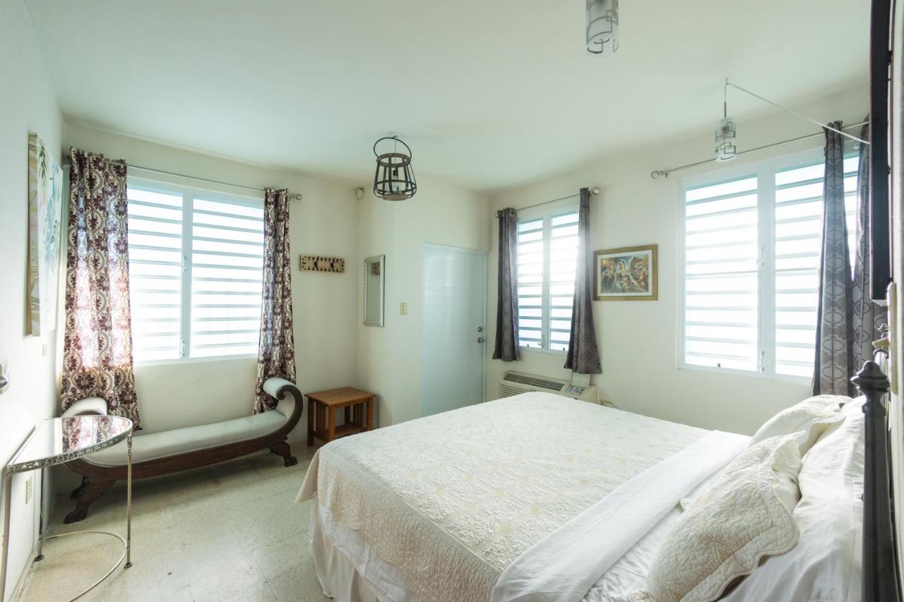 La Esmeralda Pr San Juan Extérieur photo